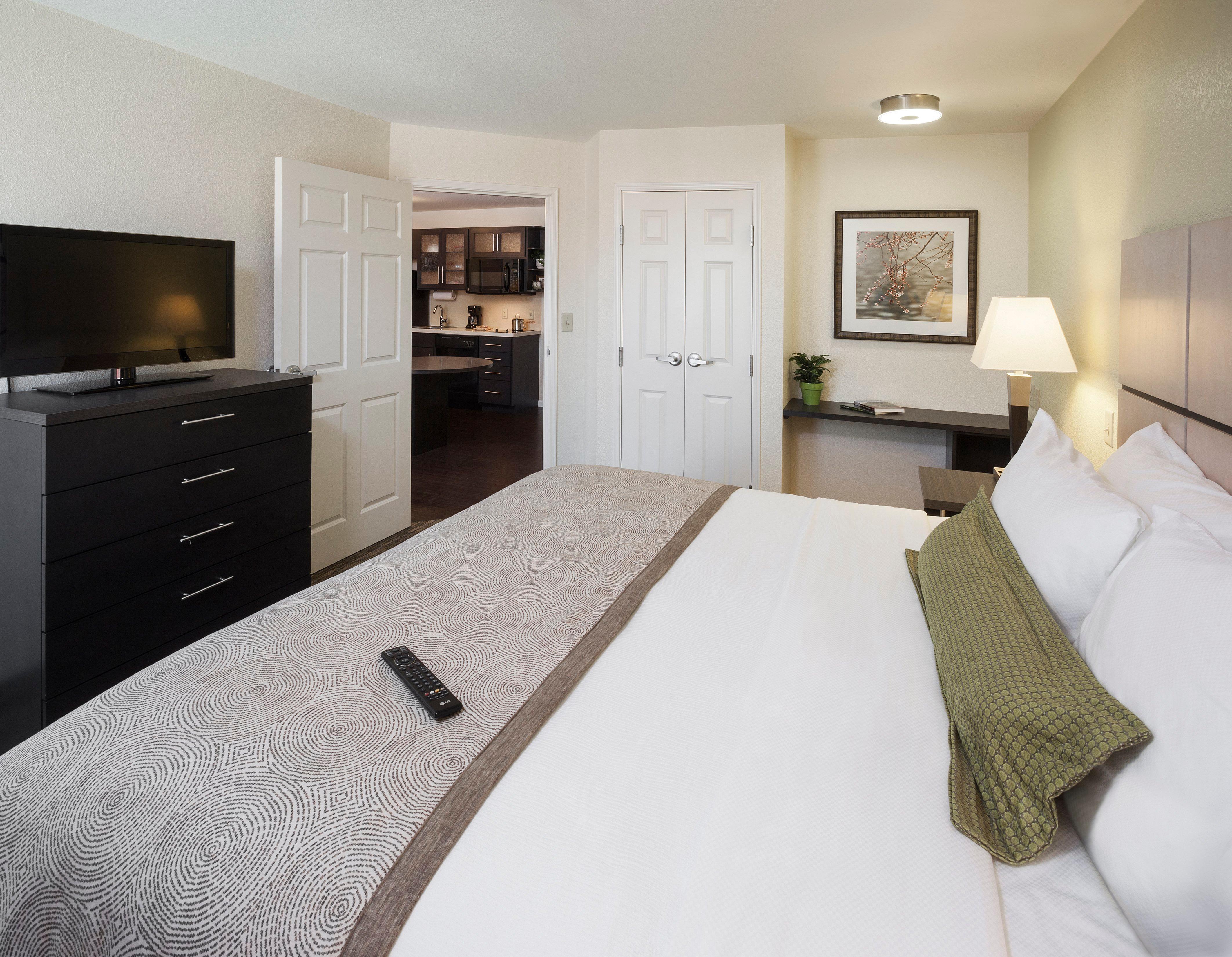 Candlewood Suites Philadelphia - Airport Area By Ihg Chester Exterior photo