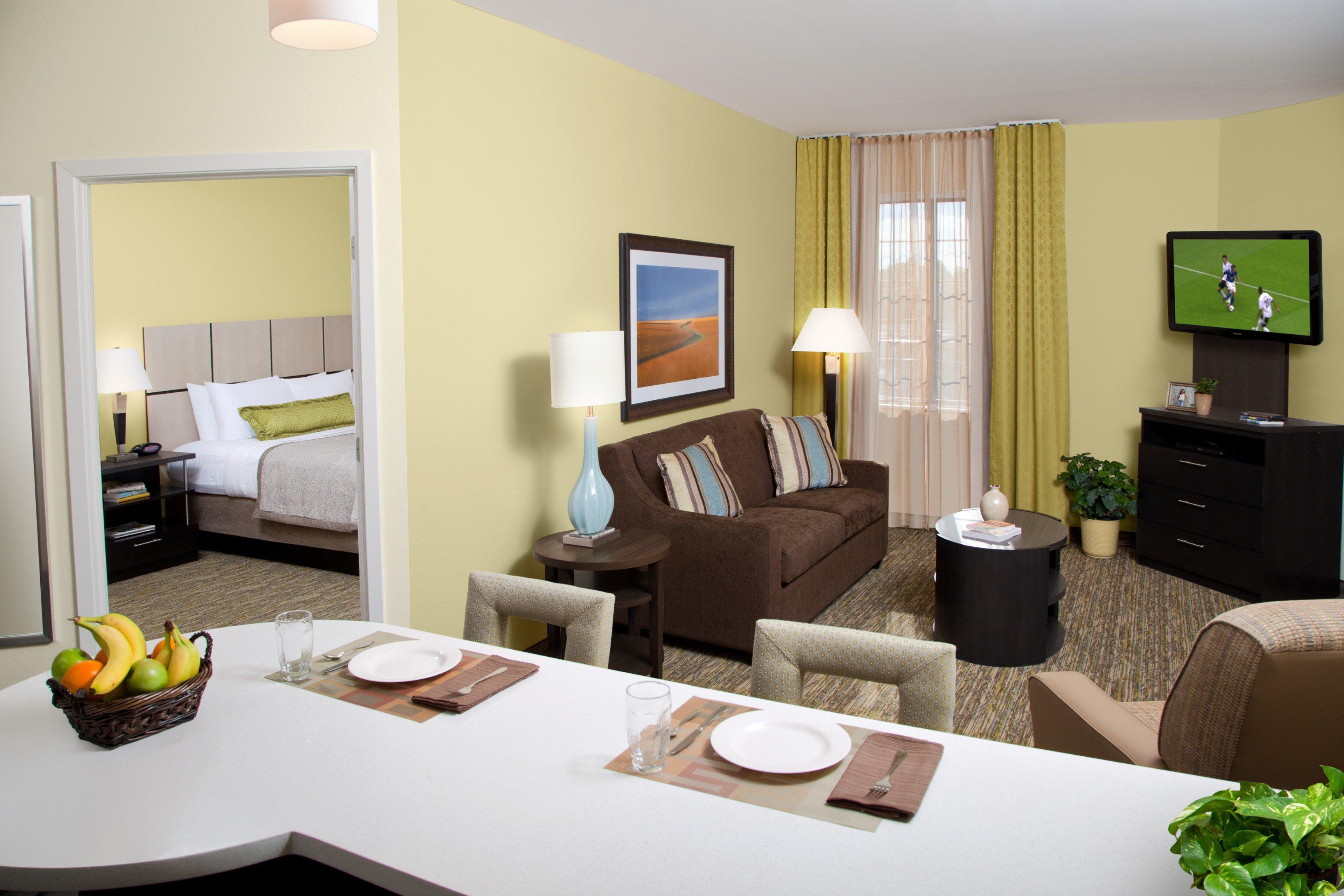 Candlewood Suites Philadelphia - Airport Area By Ihg Chester Exterior photo