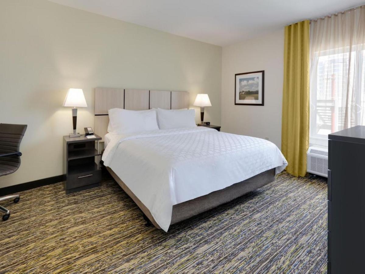 Candlewood Suites Philadelphia - Airport Area By Ihg Chester Exterior photo