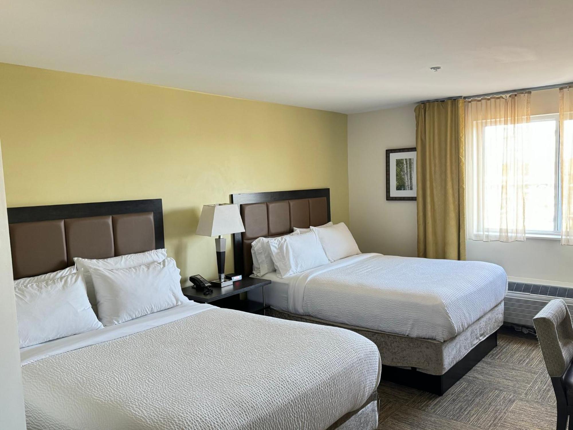 Candlewood Suites Philadelphia - Airport Area By Ihg Chester Exterior photo
